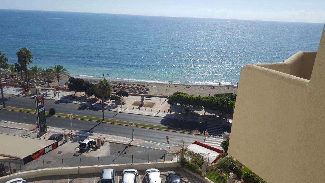 Benal Beach Apartments Malaga Bagian luar foto